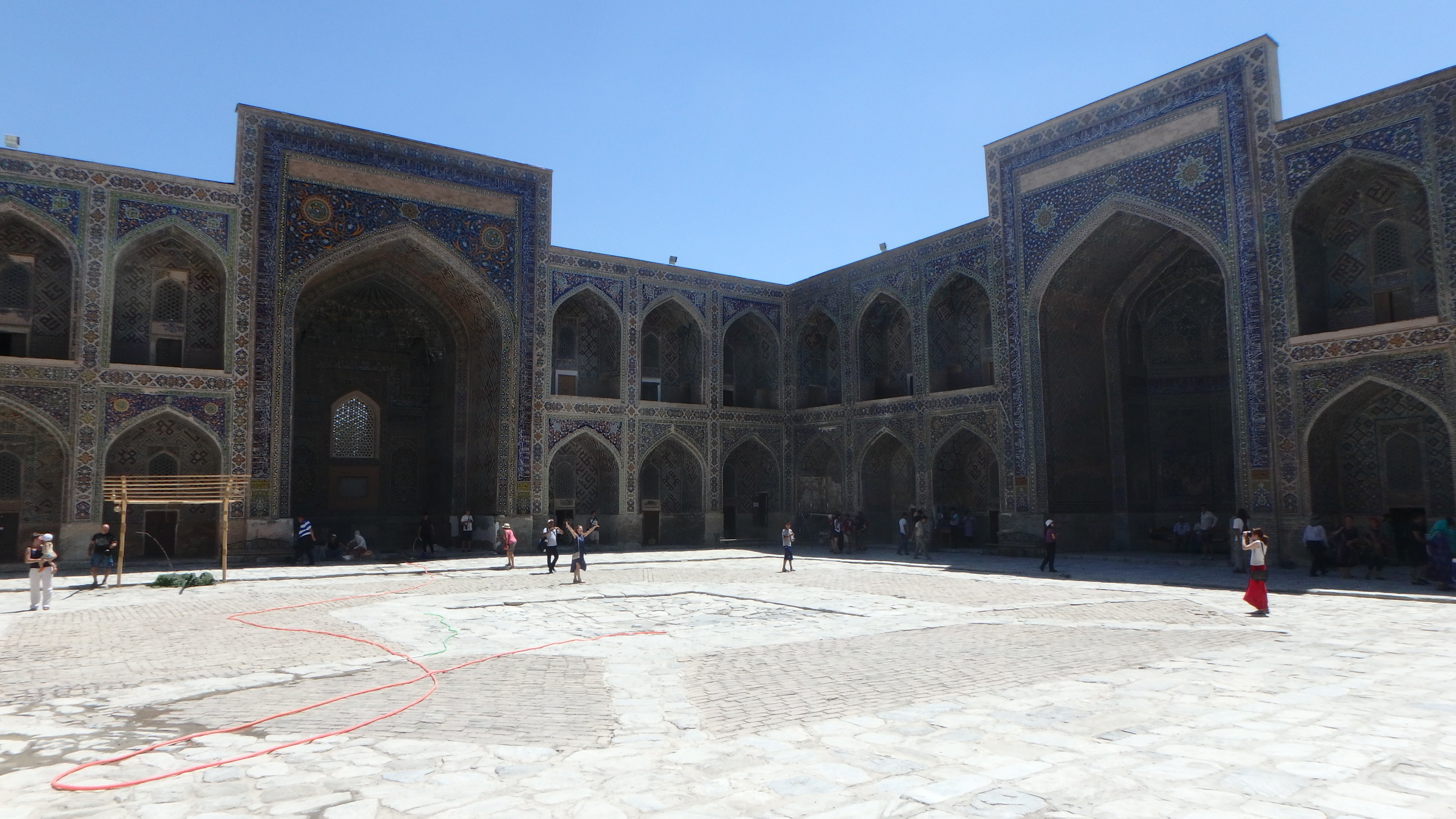 OLYMPUS DIGITAL CAMERA